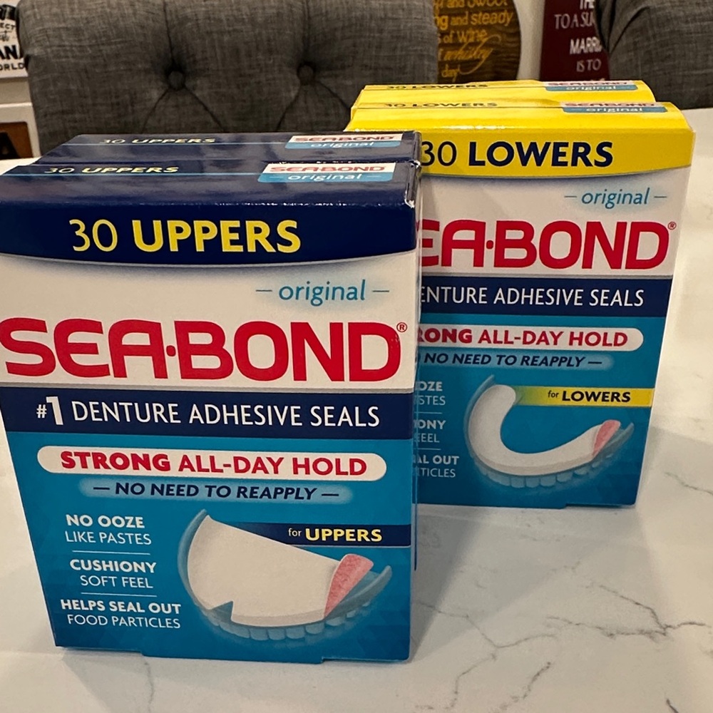 SEABOND Denture Adhesive Seals for Uppers and Lowers, 4 box bundle